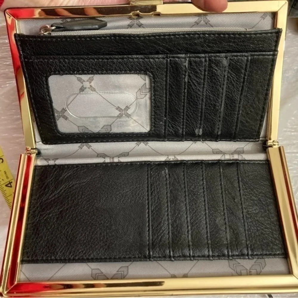Aimee kestenberg black clutch wallet